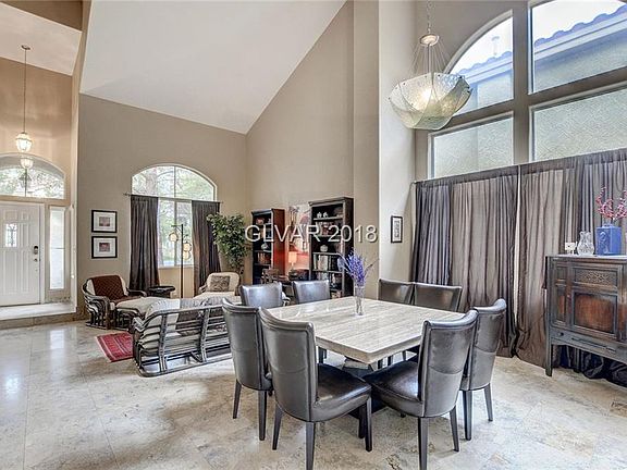 3rd image of 2024 Waterbury Ln