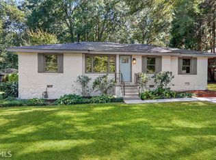 2405 Woodridge Dr, Decatur, GA 30033