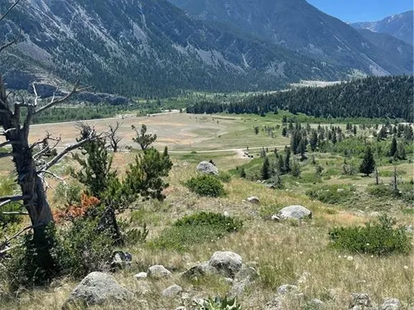 85 Outpost Cir, Nye, MT 59061