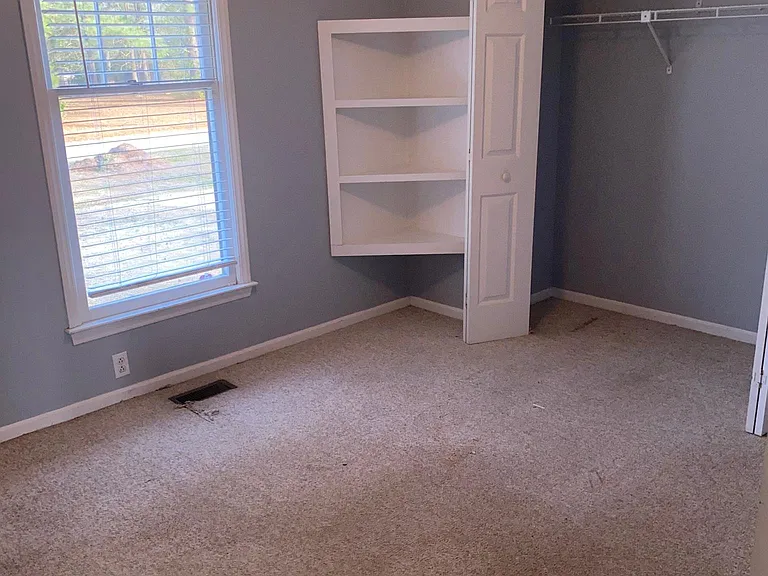 5305 Morton Rd — Photo 21
