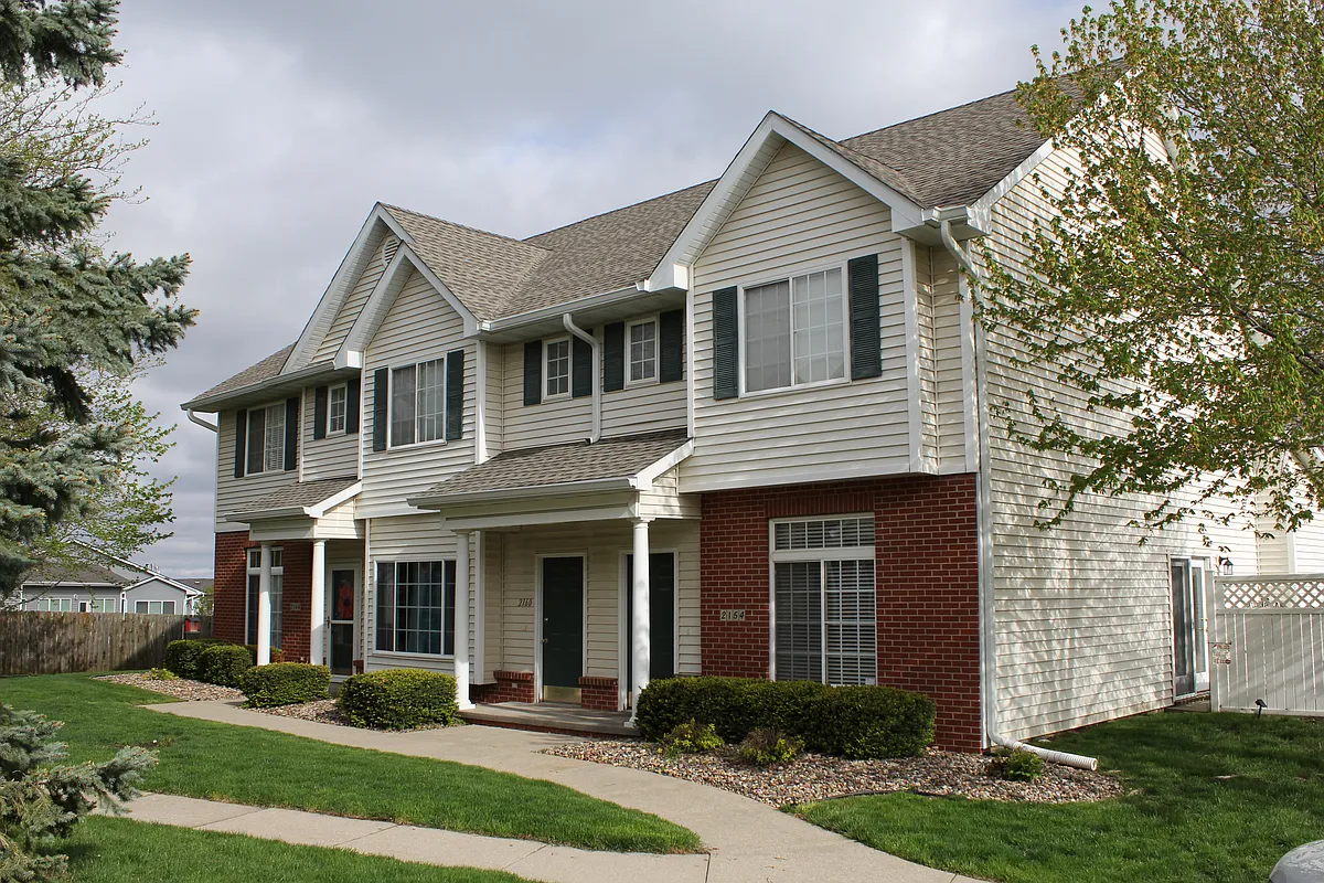 Building Photo - 2154 Ridgeview Cir #2154