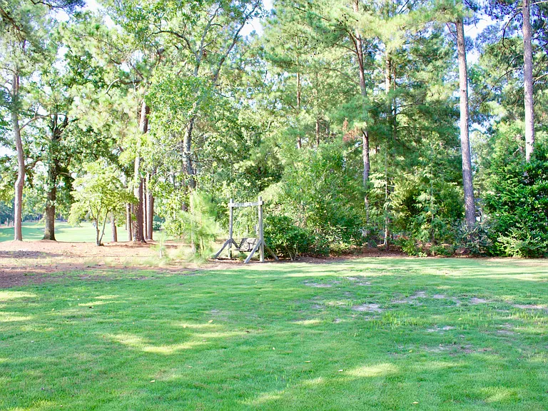 940 Saint Andrews Dr — Photo 7