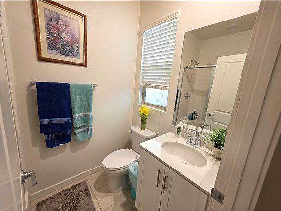 5th image of 2610 E Embry Ln #B