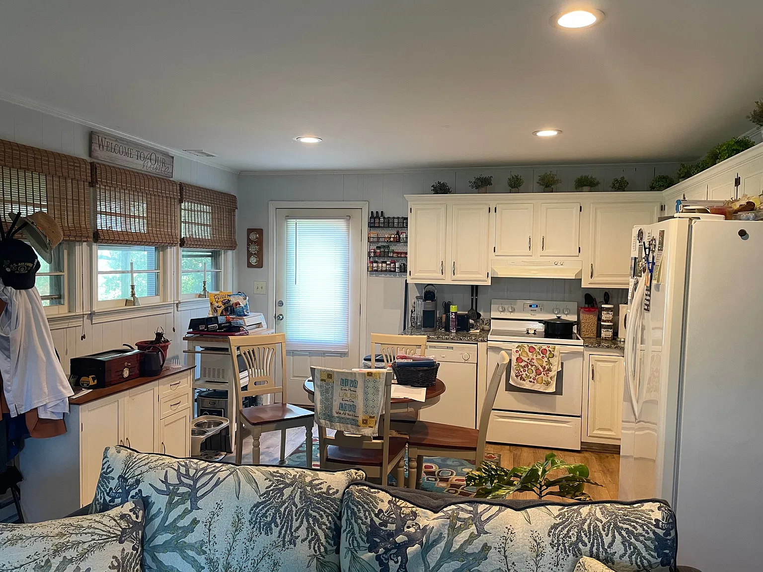 2 bed, 858 sqft, $1,700 — Photo 4