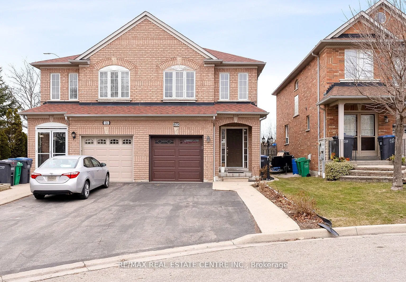 3 bed, $3,400 — Photo 2