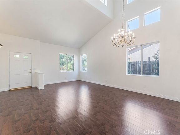 5th image of 18808 Lull St