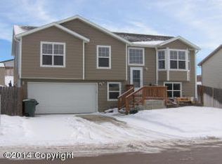 4309 Tanner Dr, Gillette, WY 82718