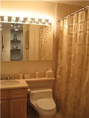 Sold by R New York | media 14