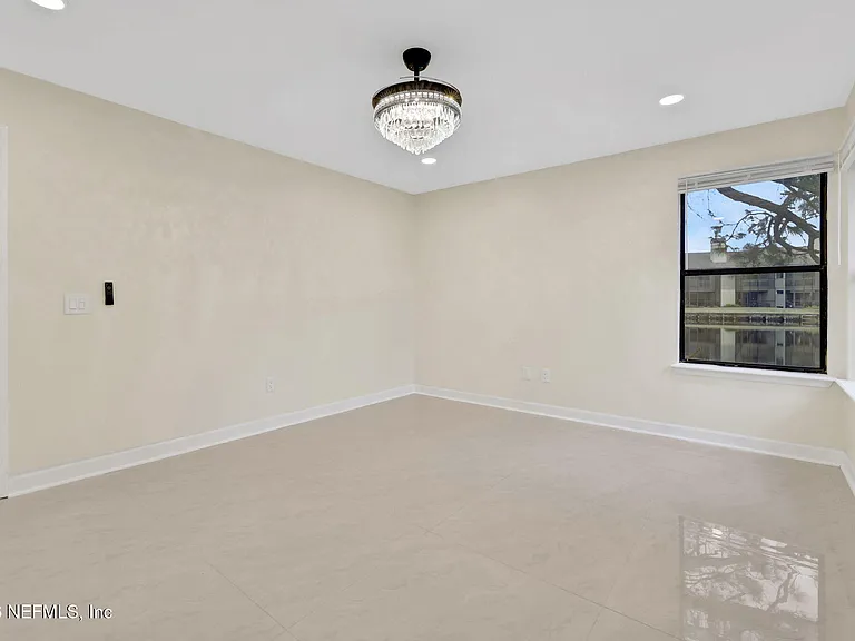 181 Aruba Ln — Photo 78