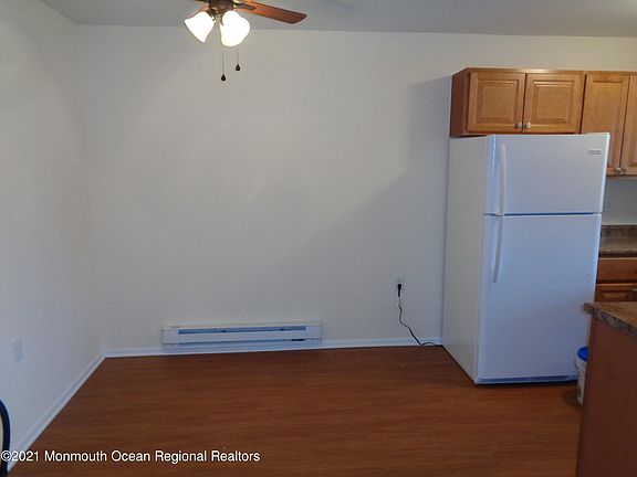 5th image of 11 A Conestoga Drive