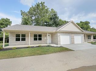 85 Locust Dr, Springboro, OH 45066