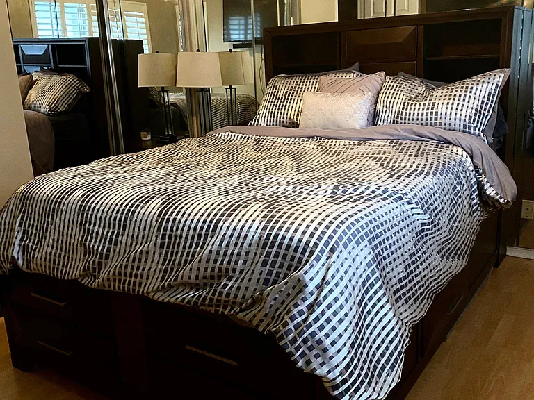 721 E Montebello Ave #213 — Photo 14