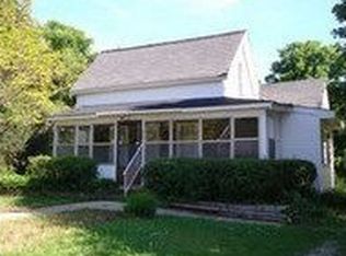 427 Sumpter St, Charlotte, MI 48813