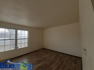 1000 Plank Road, Menasha, WI 54952