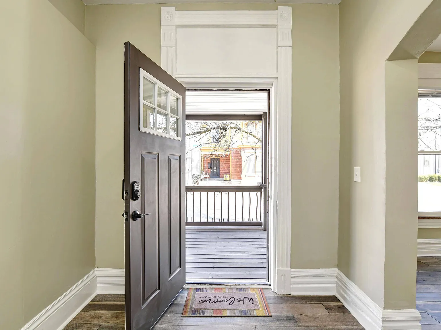1 bed, 1.0 bath, 2476 sqft, $1,695 — Photo 3