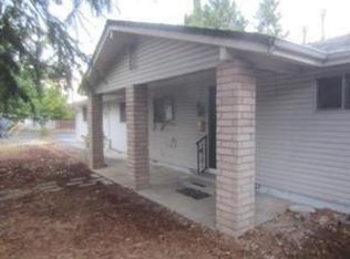931 SE Fern St, Grants Pass, OR 97526