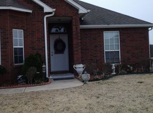 1409 Hickory Hills Dr, Fort Gibson, OK 74434
