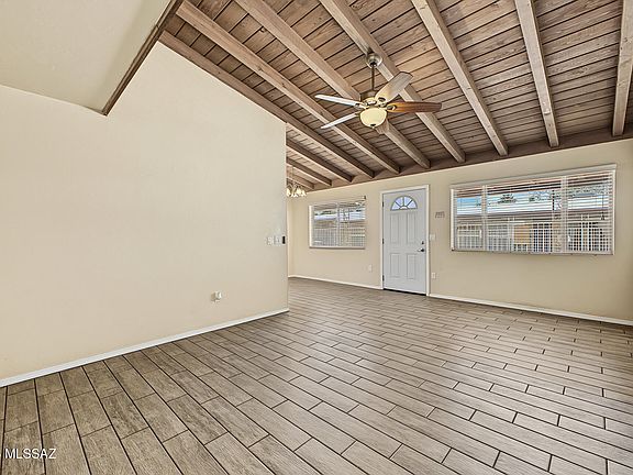 4th image of 148 S Randolph Way