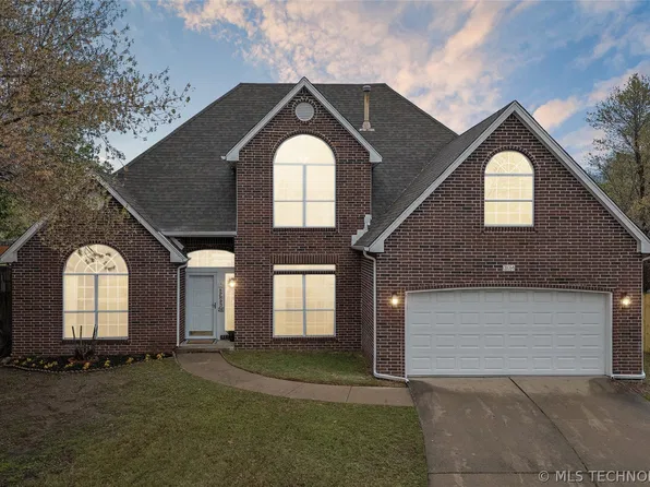 304 N Nyssa Ave, Broken Arrow, OK 74012