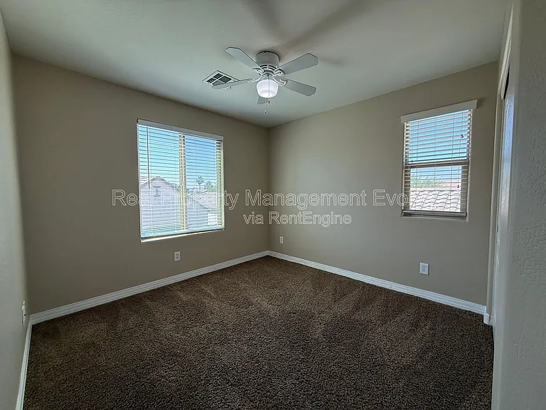 9020 W Nicolet Ave — Photo 24