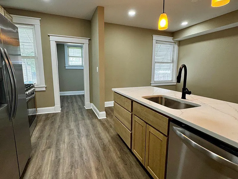 2613 Chesterfield Ave — Photo 7