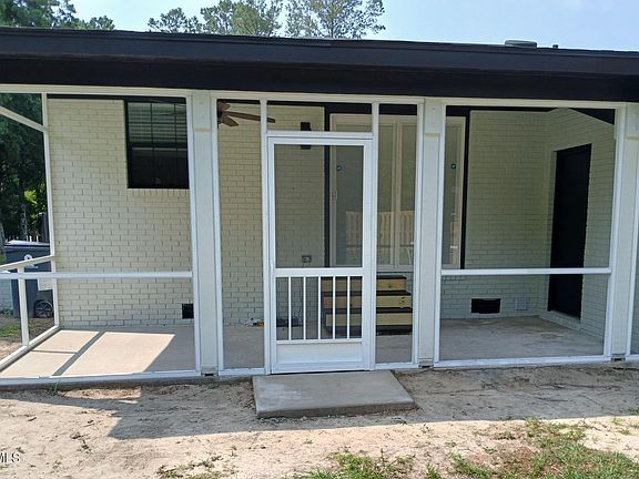 3rd image of 9166 Green Loop Rd NE