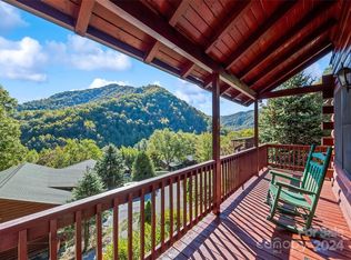 131 Elm Dr, Maggie Valley, NC 28751