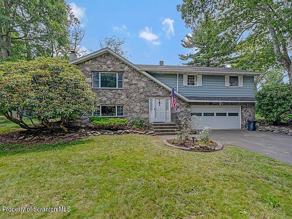2nd image of 141 Carol Dr