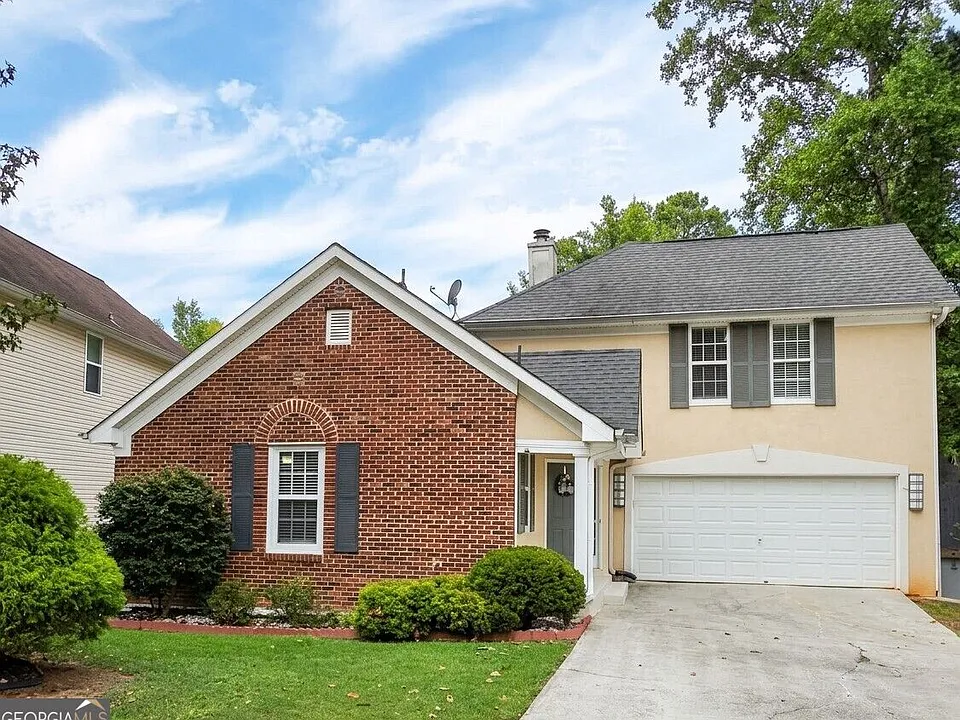 613 N Fairfield Dr