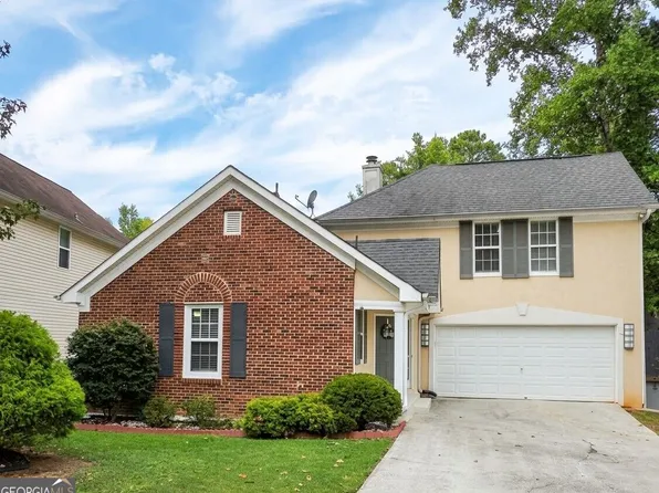613 N Fairfield Dr, Peachtree City, GA 30269