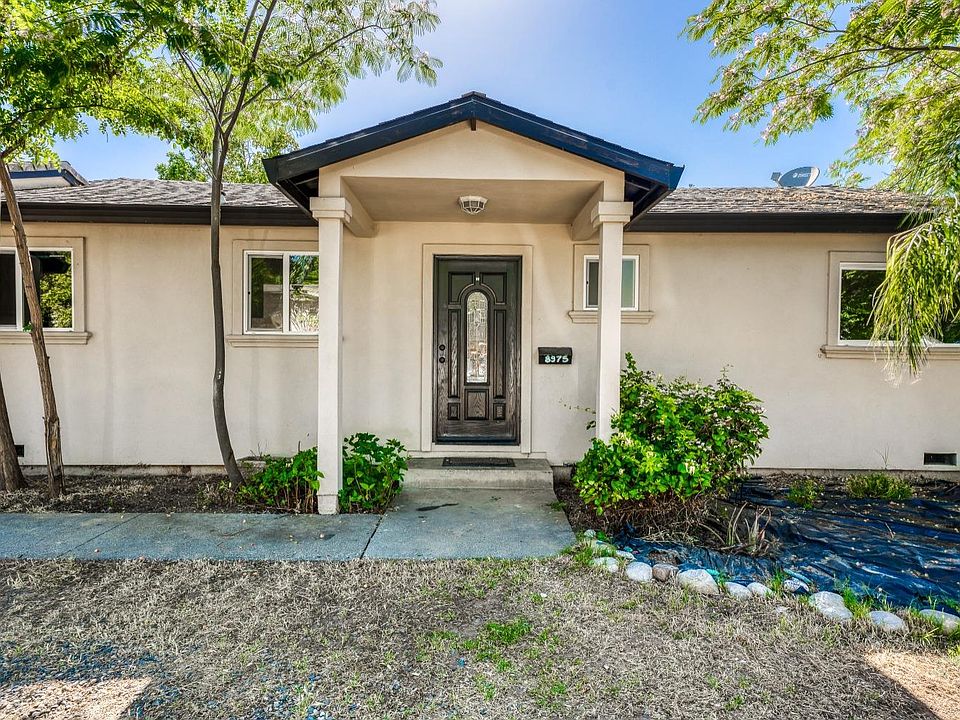 1st image of 8975 Woodward Way