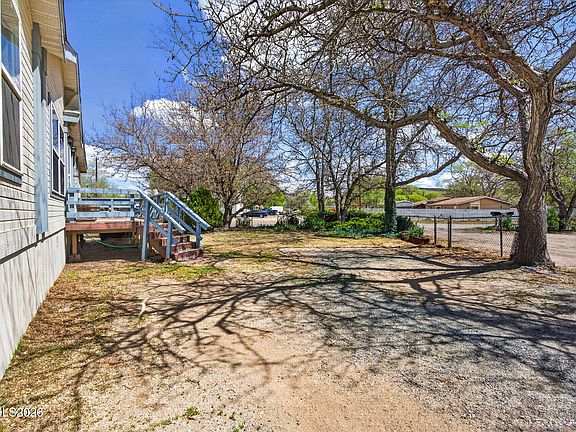 4th image of 5445 Lupin Dr