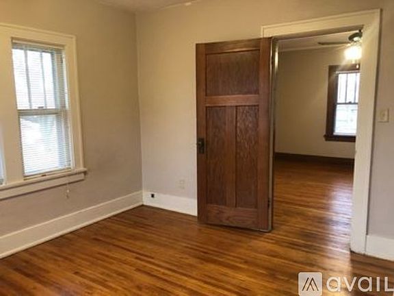 5th image of 1805 S Patterson St APT 2