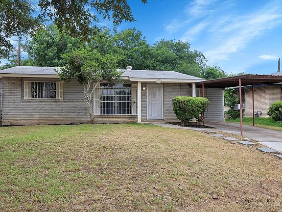 3rd image of 1803 AMBERSON DR