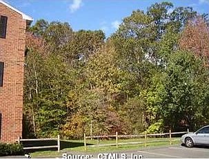 2nd image of 77 Briarwood Ln #77E