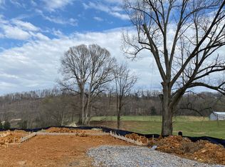 599 Cox Hollow Rd, Kingsport, TN 37663