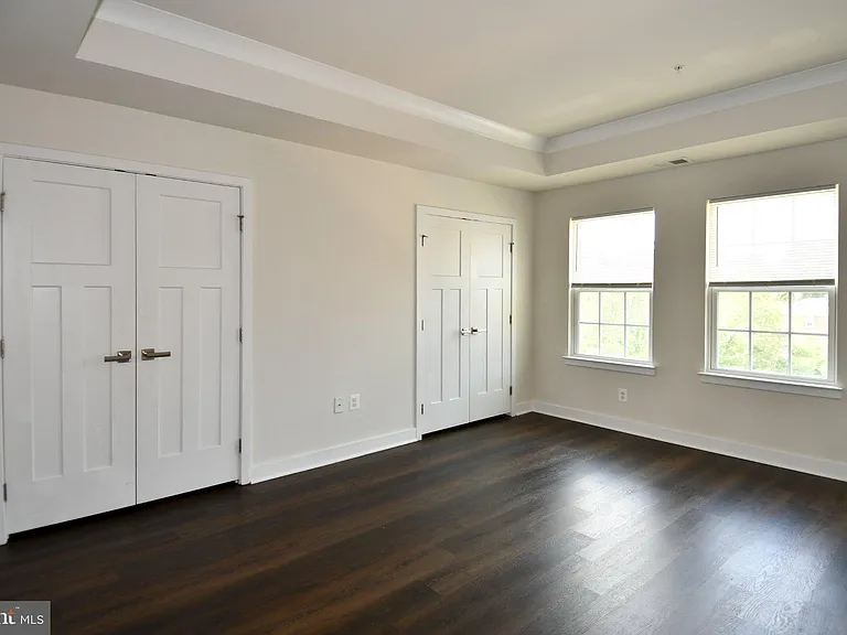 4917 Crest View Dr — Photo 21