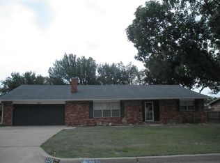 2225 Garden St, Ponca City, OK 74601