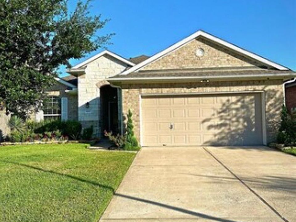 1st image of 4817 Palomar Ln