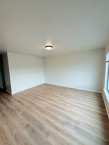 2609 Judah St Photo 1