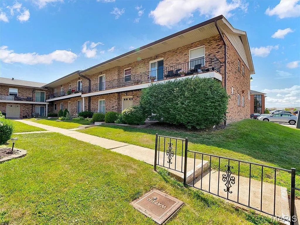 6910 Colonial Woods Dr APT 95 photo 1