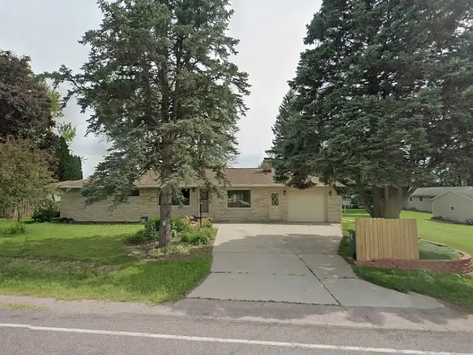 5285 River Rd