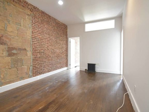 4th image of 165 W 127th St APT 3E