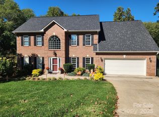 3823 11th Street Pl NE #35, Hickory, NC 28601