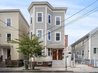 175 Elm St #1, Cambridge, MA 02139