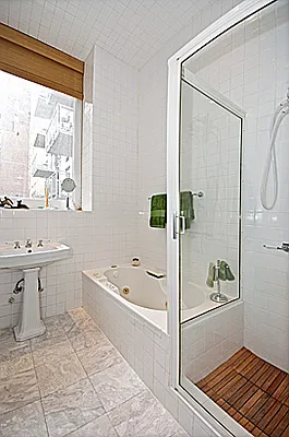 Sold by Cooper & Cooper Real Estate | media 8
