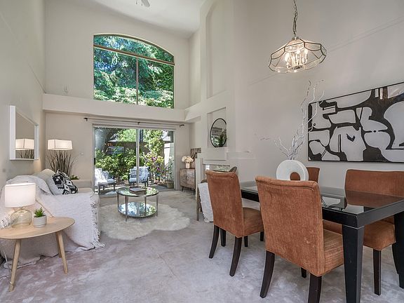 4th image of 15273 24th Ave #10