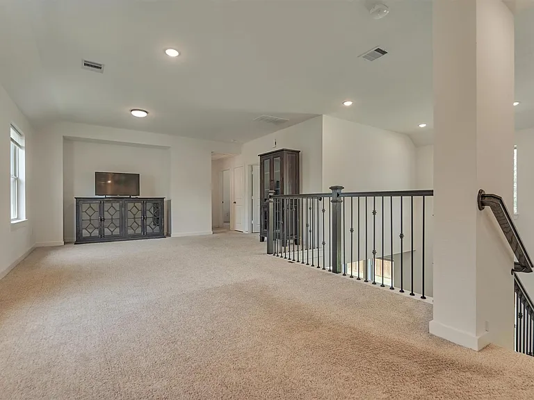 27129 Ivorywood Dr — Photo 24