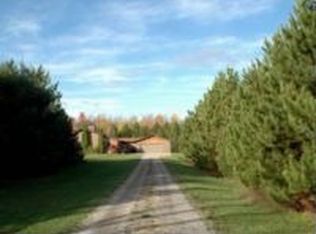 2700 Chambers Rd, Caro, MI 48723