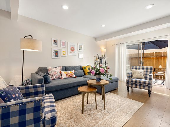 3rd image of 882 Victor Ave #4-1-1